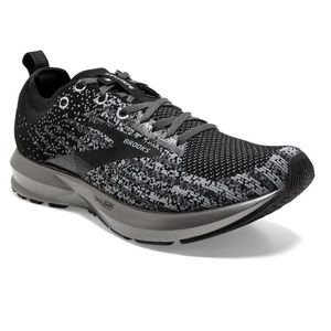 Brooks Levitate 3